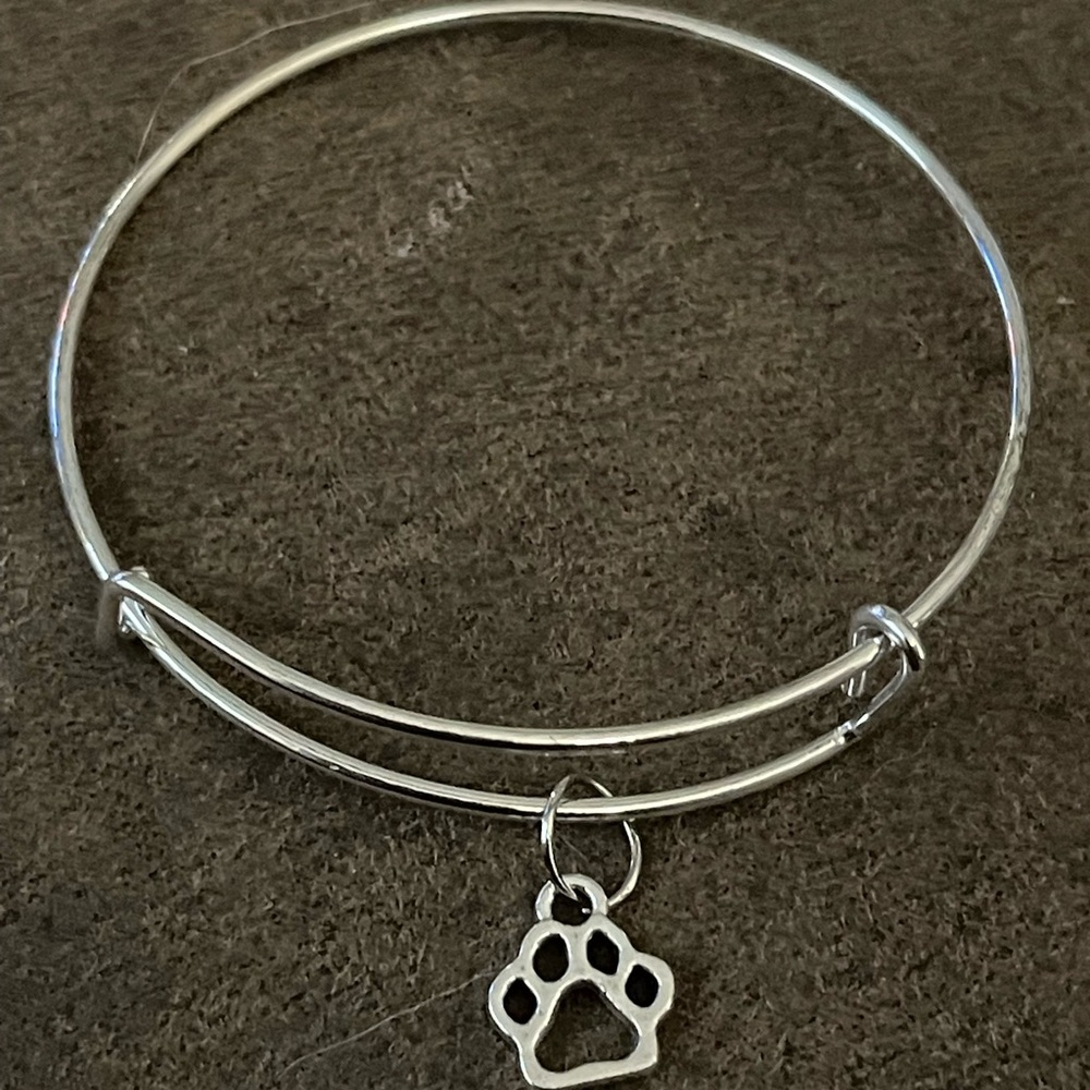 Paw print bracelet